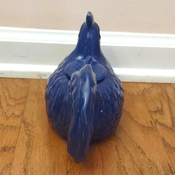 Clay City Pottery Blue Hen Tea Pot - Picture 4 of 11